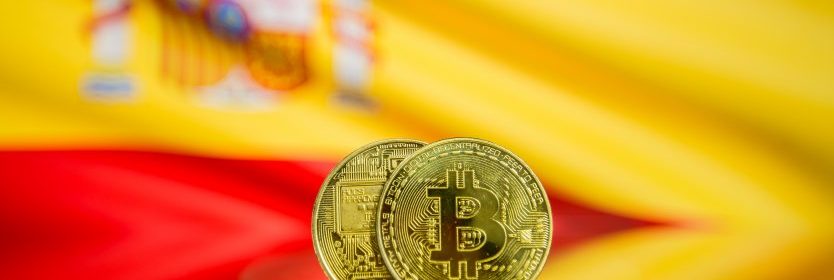 España regula y adopta criptomonedas